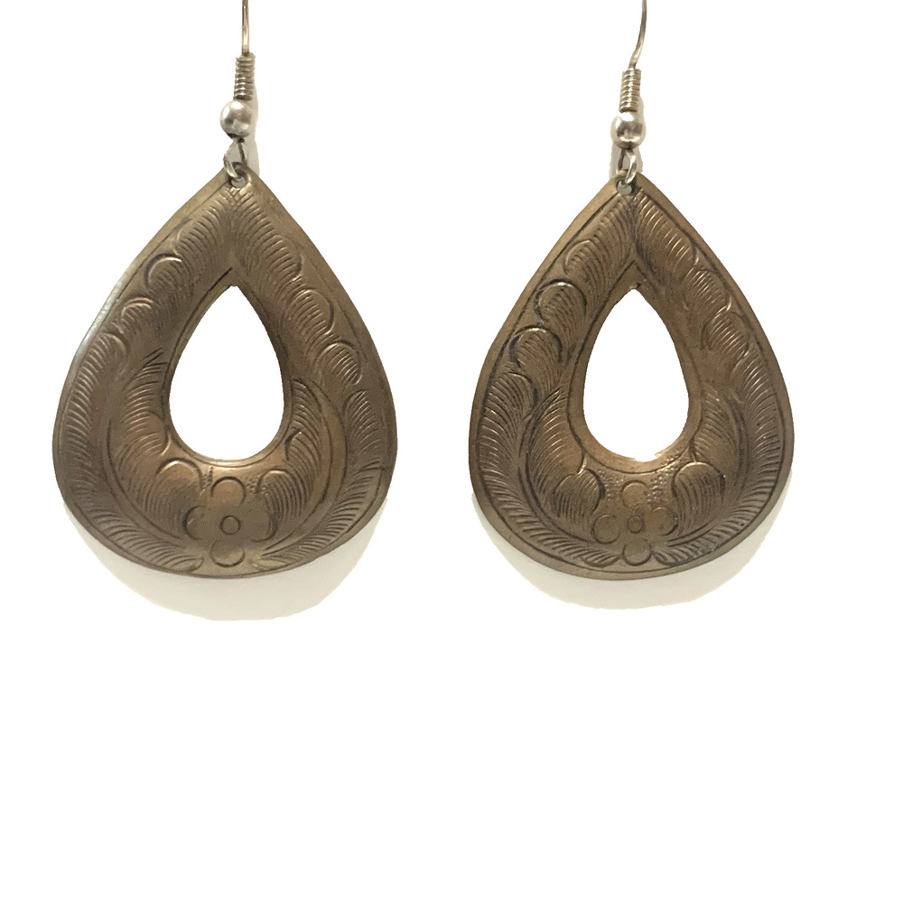 Vintage Brass Tone Teardrop Dangle Earrings Engraved Floral Southwestern Boho